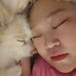 Hong Yun-hwa Instagram – 강아지의날 
축하해 
사랑해😊
망망😘
.
#강아지의날
#13살
#기염댕이
#망망😍