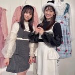 Honoka Akimoto Instagram - . @milk__official_ さんの展示会へ行ってきました🍼 ひなりちゃんとおそろコーデして キャッキャしてました☺️💓 可愛いお洋服を着ると気分が上がります♪