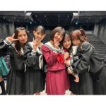 Honoka Akimoto Instagram - . 中学14年生(？) 秋本帆華です👶🏻 #秋田分校 ありがとうございました👹 秋田の皆さん優しすぎて ライブとっても楽しかったです♪ えまちゃんと「君にぴったりな歌」 一緒に披露できて感慨深かったなぁ✨ 前日から秋田入りして美味しいもの沢山食べて 秋田のことが更に大好きになりました🌾💓 また来れますように♪ #ABS秋田放送さんありがとうございました！ #校長ありがとうございました🥸 Akita, Akita