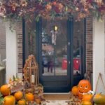 Hugh Wallace Instagram – I met Lorraine from @beyondno.6 
Lorraine is transforming this house in North County Dublin, dressing it for Autumn 🍂 & Halloween 🎃 
A fabulous install👏 
#halloween #halloweendecor #autumndoorstyling #doorscaping #homeinteriors  #curbappeal #autumn