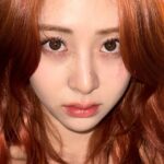 Huh Yun-jin Instagram - cutie w her booties