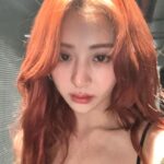 Huh Yun-jin Instagram - cutie w her booties