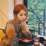 Huh Yun-jin Instagram - 큐비즘 혁명의 20세기, 은은한 광기, 그리고… 우나기?