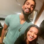 Humberly Gonzalez Instagram - Some 🤳🏽 with some gems! @gngbts • The show takes the #1 spot of the Nielsen Streaming charts with 2.5 billion minutes watched in its first week alone, that’s impressive 🤯 #GinnyAndGeorgia
