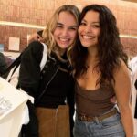 Humberly Gonzalez Instagram - Some 🤳🏽 with some gems! @gngbts • The show takes the #1 spot of the Nielsen Streaming charts with 2.5 billion minutes watched in its first week alone, that’s impressive 🤯 #GinnyAndGeorgia