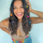 Humberly Gonzalez Instagram - ❤️🧡💛Proud💚💜💙 . . . 💎 Wearing my Pride limited-edition bracelet 🌈🌈🌈 Bijoux Birks is a proud sponsor of @getrealmovement an organization combatting 2SLGBTQ+ discrimination, racism & bullying through workshops, leadership development and marginalized youth support in hopes to break down prejudice, promote unity & foster compassion in our world💖 @maisonbirks #BijouxBirks #BirksWithPride #HappyPride #queer Toronto, Ontario