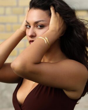 Humberly Gonzalez Instagram - Some sun-kissed, flow with the wind, burgundy dreams 🥀