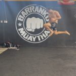 Humberto Bandenay Instagram - Prendiendo la máquina para el siguiente nivel @iridiumsportsagency 🔥 Un día en @barranko_muaythai , siempre de la mano con los mejores implementos @uppercut.pe 👊🏼 #ufc #teambandenay🔥 #iridiumsportsagency #thekingisback #teamuppercut #kicks #muaythai #teammochila #letsgo #dtc
