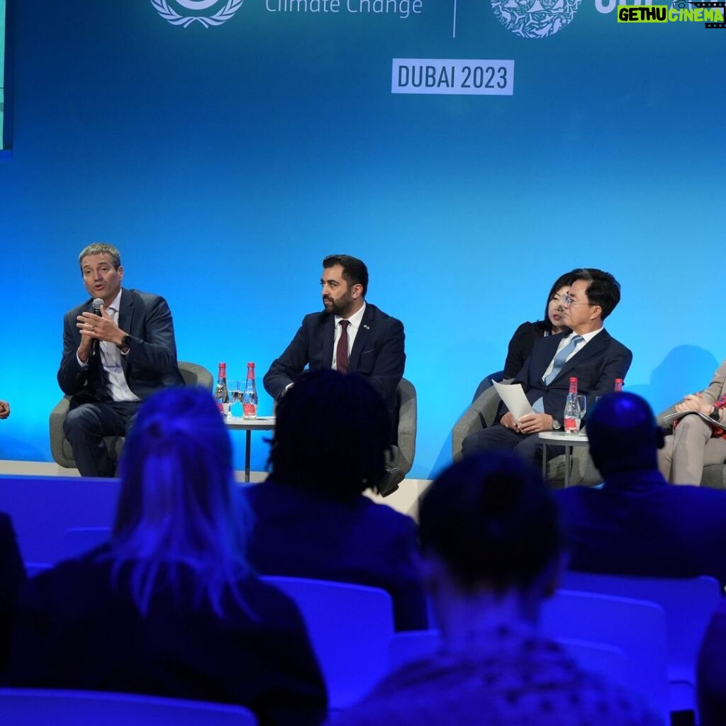 Humza Yousaf Instagram - This morning at #COP28 I took part in a @unclimatechange discussion on the vital role of states, regions, and subnational governments, who are responsible for over 50% of the global emissions cuts needed to reach net zero. 🏴󠁧󠁢󠁳󠁣󠁴󠁿 Scotland has shown we can lead the way on taking tangible steps towards net zero. Dubai, United Arab Emirates