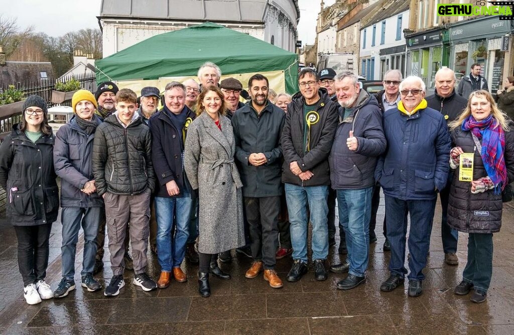 Humza Yousaf Instagram - A pleasure to join @thesnp colleagues in Dunblane to visit some of the incredible local businesses and community organisations on the High Street. Small businesses are the lifeblood of our communities and 100,000 are paying no rates thanks to @thesnp’s Small Business Bonus.