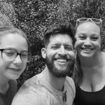 Hunter March Instagram - Man nothing makes me feel better than hanging out with my @abilityfirstla family ❤️ For about 4 years now I’ve been lucky enough to teach drawing classes to my friends over there as well as MC their incredible yearly Stroll and Roll fundraising event, BUT my favorite task is hosting their talent show. Some of the participants are true showmen, shining on stage from their first step. Others come up a little more meek, nervous to sing that first word, but once the song or dance or talent gets going it’s clear that everyone in this program is a STAR! Thank you for letting me have a front row seat to the magic 😁 Camp Paivika