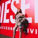 Hwasa Instagram – Drunk in @diesel 💋
#ForSuccessfulLiving #DieselSS24