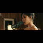 Hwasa Instagram - Dionne Warwick - Walk On By cover. 내게 큰선물은 무무들의 행복이야 그것만한 선물이 없어 앞으로도 열심히 배워서 많은걸 나눌게 온마음을 담아 😘 with 영혼짝꿍 @pws_logos