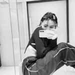 Hwasa Instagram - 大癲 HONGKONG ! 我愛你 ❤️‍🔥❤️‍🔥