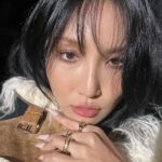 Hwasa Instagram - 오늘 첫방 !