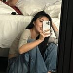 Hwasa Instagram - 💚 🇫🇷 💚