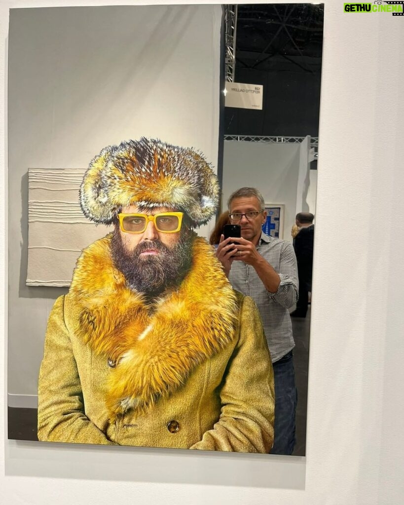 Ian Bremmer Instagram - sneaking up on a russian oligarch at the armory show (he's having a tough week)