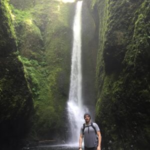 Ian Harding Instagram - Happy Earth Day. Get outside ASAP. #earthday #fbf #oneatagorge #nofilter