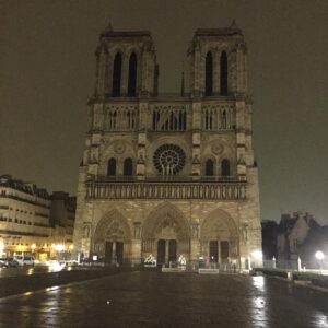 Ian Harding Instagram - Notre Dame, 5 am. Not a bad view on a morning run. #paris #sopretty #socold 