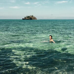 Ian Harding Instagram - Paradise. In every sense of the word. #turtleisland @fly_fijiairways  #flyfiji