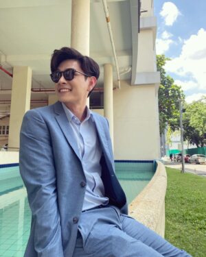 Iang Sittha Sapanuchart Instagram - 😎😎😎
#TomfordEyewearTH
#GLASSAHOLICCENTRALPINKLAO
#YOURCLEARVISIONISOURHAPPINESS
@glassaholicshop