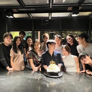 Iang Sittha Sapanuchart Instagram - Happy birthday to me ขอบคุณทุกๆคนมากครับ ดีจริงๆที่เจอกัน ขอบคุณเธอด้วยนะ จัดแจงทุกอย่าง @yingaoeyy ❤️❤️❤️