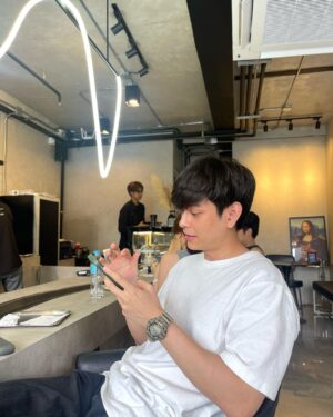 Iang Sittha Sapanuchart Instagram - 🍊🥲😤✌🏻