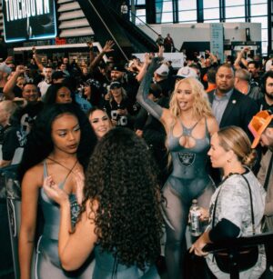 Iggy Azalea Instagram - And they won. FYI. 🙇‍♀️