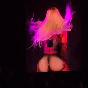 Iggy Azalea Instagram - IGGY X 616 
📸 @midjordan