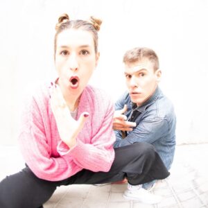 Iggy Rubin Instagram - Mañana estreno programa junto a este ser humano sensacional ( @evasoriano_ ) en @podimo_es . Se llama Lo Puto Mejor. Gran ilusión en mi pecho. 

📸 @nealgierig