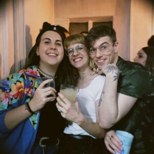 Iggy Rubin Instagram - Hemos venido a ayudar.