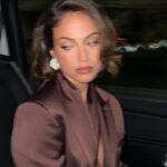 Inanna Sarkis Instagram - Every woman needs a @BOSS suit #beyourownboss #mfw #ad Milan, Italy