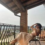 Inanna Sarkis Instagram - Buongiorno 🇮🇹 only Italian comments allowed… Tuscany, Italy