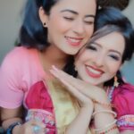 Inchara Joshi Instagram - Pandith sisters🔥🥳 Bloopers 😉 #katheyondushuruvagide #starsuvarna #varnika #sahana #soumyabhat #incharajoshi #kannada Bangalore, India