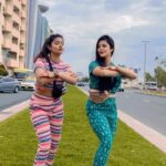 Inchara Joshi Instagram - Did you notice us ? From Dubai ?! 🇦🇪 #trendingreels #trending #viral #actorsisters #manuinchu #mansi #inchu