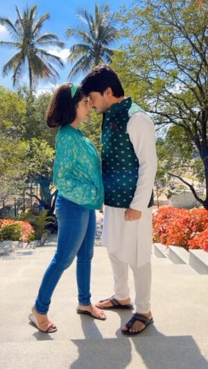 Inchara Joshi Instagram - Rahul❤️Anjali 
Nostalgia ❤️ 
 

#kuchkuchhotahai #newyearreels #sujayhegde #incharajoshi #inchara #inchu #viral #trending #cute #rahulanjali #kkhh #kajol #shahrukhkhan #karanjohar #rahulisacheater #hindidialogue #kanndafilmindustry #actor #actress #actresslife #hero #herione #starsuvarnakannada #starsuvarna #starplus #yathiraj #sahana