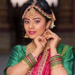 Inchara Joshi Instagram - ❤️🧿When life gives you reasons to flaunt, wear a saree!❤️ Mua :@singaramakeupstudio❤️ Costume and Jewellery: @hire.andwear #inchu #inchara ##incharajoshi #viral #trending #cute #cutest #saree #actress #kannadaserial #kannadaactress #bridal