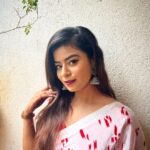 Inchara Joshi Instagram - 🧿❤️Saree has the potential to wake up the diva in every woman🧿❤️ #saree #incharajoshi #inchu #inchara #viral #trending #sareepic #actor #cute #redsaree #kannadaserial #kannadathi #serialactress ##sareelover #sandalwood