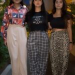 Inchara Joshi Instagram - Blooper😂🧿❤️ @akshithasathyanarayana @mansi._.joshi #incharajoshi #inchu #inchara #viral #trendingreels #cute #bffgoals #bff #mansijoshi #akshithasathyanarayan #paaru #sahana #katheyondushuruvagide #zeekannada #starsuvarna #starmaa #actor #kannadaactress #comedy #heriones #instagram #instagood #reelsinstagram #instareels #viral #trending