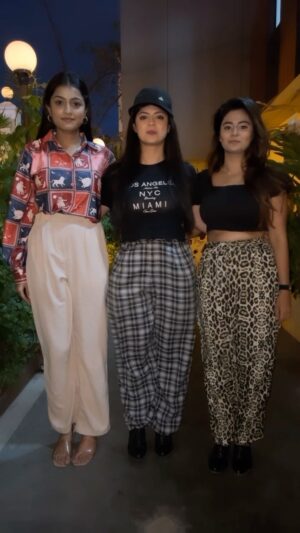 Inchara Joshi Instagram - Blooper😂🧿❤️
@akshithasathyanarayana @mansi._.joshi 

#incharajoshi #inchu #inchara #viral #trendingreels #cute #bffgoals #bff #mansijoshi #akshithasathyanarayan #paaru #sahana #katheyondushuruvagide #zeekannada #starsuvarna #starmaa #actor #kannadaactress #comedy #heriones #instagram #instagood #reelsinstagram #instareels #viral #trending