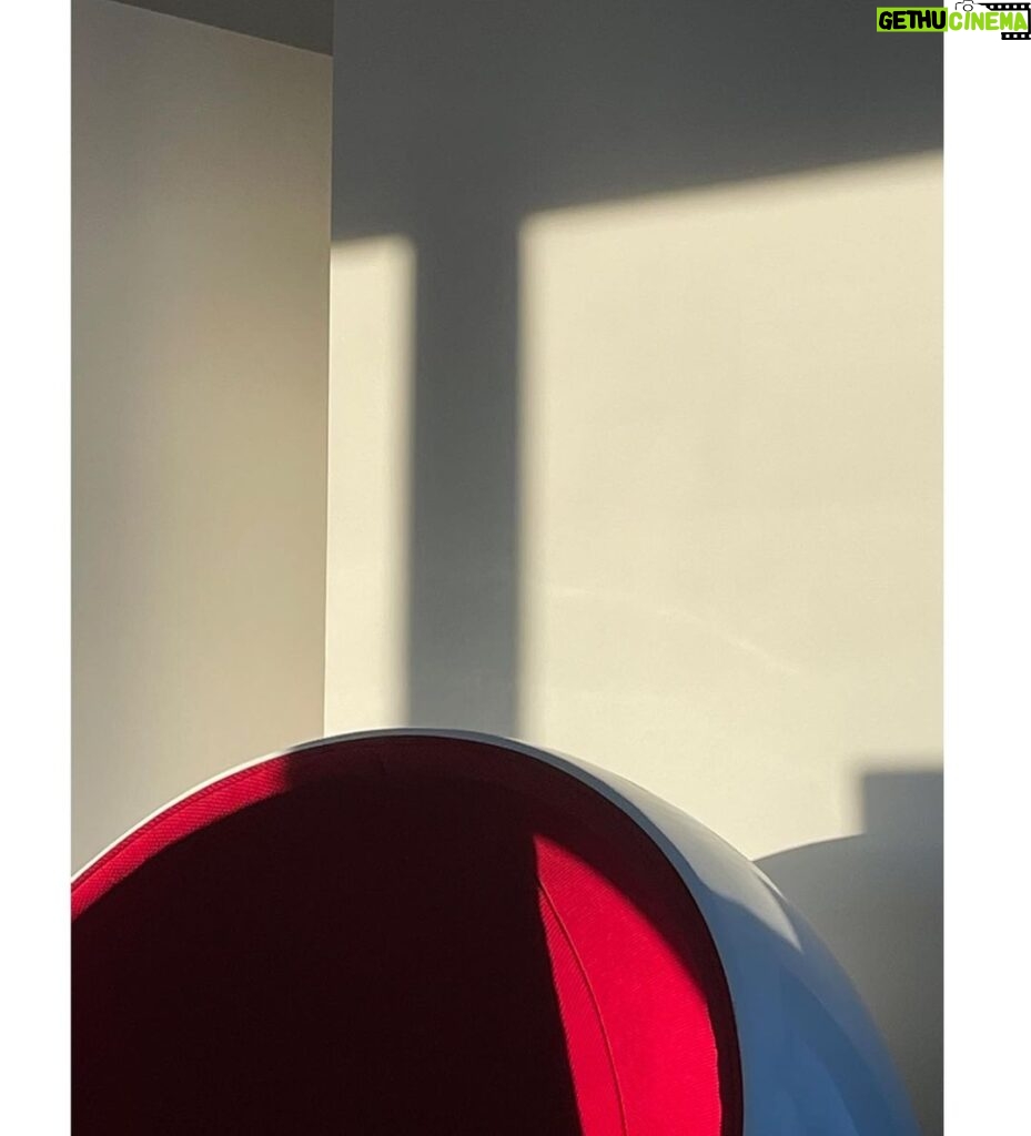 India Mullen Instagram - a colour palette x