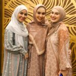 Irish Bella Instagram - To be able to belong in a group of such amazing, positive & warm hearted people is an incredible feeling ❤️ Grateful to Allah that my life has crossed paths with these sisters 🫶🏼 Once again thank you @kartikaputriworld for putting this all together, and making me a part of this. You have made such a beautiful garden of Jannah for us all ❤️🥰 Thanks to all vendors.. EO @gcwo.id @tw.weddingg Dekorasi @pt.adika12persada.id Dokumentasi @askar_photography Venue @swasana_lippokuningan @swasanawedding Photobooth @picadabra.studio Drink @teatwo.official Drink @susu_mbokdarmi Drink @heavenlywang.id Nasi kulit @chick_chy.id Nasi kebuli @dyeenskitchen Bakso @baksobara Siomay @monas.delight Gulai sapi @gultik.ku Roti keset @rotikeset.condet Tumpeng @tumpengmini Kue tampah @kartikasoulfood Shihlin @shihlinsnacksid Kebab @emados.shawarma Roti @psbakeryid Goodiebag @mydreamgoodies Popcorn @jollytimeindonesia Sajadah anti slip @ds.modest Wardah @wardahbeauty Shella saukia @shellasaukiaofficial Sayeed @sayeedbeauty