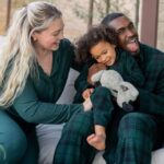 Iskra Lawrence Instagram - These snuggles 🥺🫶🏼 Continuing our holiday tradition of matching pjs! They always make the me feel more festive.🎄 Comment LINK and I’ll send you where to find our pjs if you love ‘em too! . . . #familyphotos #mommyme #holidaypajamas #skims #skimspjs #matchingpajamas #familychristmas #holidayphotos #christmasphotos Texas