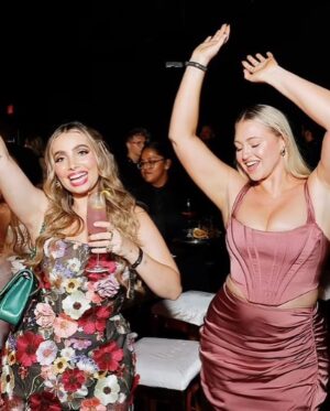 Iskra Lawrence Instagram - Processing how unreal it was to meet @selenagomez and learn even more about the incredible work @rarebeauty impact fund is doing worldwide wide for Mental Health awareness, access to support and more 

Being in Selena’s presence you feel her pureness, kindness and the way she makes everyone feel seen and valued. She gave everyone one of us the time to talk with her even with so many people at the event and I got to ask her one of your questions “what makes you most proud” to which she said “The rare impact fund” then she got a little emotional and said “and my sister”

I’ve met so many humans but this few minutes and this incredible event is a forever memory I hope more people can lead with their heart, have empathy for others and give more the way Selena does she truly is an angel and I can’t wait to continue to support the work they’re doing because mental health is health 

Thank you to @paywithcatch for inviting me love that your mission is to help eliminate consumer credit card debt because debt can be a contributor to depression, anxiety and financial abuse. Without sponsors like you the gala wouldn’t happen and thank you for giving to such an important cause and one that’s so dear to my heart 

Excited for a future where mental health is not stigmatised and access to help and support is widely available, affordable and inclusive of all people💕

Photo Credits: Stefanie Keenan Getty Images and @monicaschipper for Rare Impact Fund 

.
.
.
.
.

#rarebeauty #rarebeautygala #paywithcatch #selena #selenagomez #mentalhealth #mentalhealthawareness #mentalhealthishealth #rareimpactfund