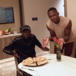 Israel Adesanya Instagram - I hope one day you will teach me how to be a ninja @stylebender 🥷🏾🤲🏾🥷🏾 #comic #learnfromkhaby #ufc