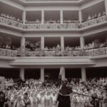 Isyana Sarasvati Instagram - Ada-Ada Ajaaaa keseruan hari ini di Al-Azhar BSD! Energi kalian gokil sih! Makasih yaa uda mau belajar lagu baruku singkat sekali tapi langsung pada nyanyi sekenceng itu! Respect!🫡 jan lupa pada apalin lagi biar next kita bisa teriakkan isi hati kita full satu lagu! Sehat-sehat kalian semua.