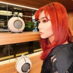 Isyana Sarasvati Instagram - Experiencing life through a memorable sound with @devialet 🤍 @devialet.id new store opening event at Pacific Place #Devialet #DevialetIndonesia