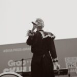 Isyana Sarasvati Instagram - Ada-Ada Ajaaaa keseruan hari ini di Al-Azhar BSD! Energi kalian gokil sih! Makasih yaa uda mau belajar lagu baruku singkat sekali tapi langsung pada nyanyi sekenceng itu! Respect!🫡 jan lupa pada apalin lagi biar next kita bisa teriakkan isi hati kita full satu lagu! Sehat-sehat kalian semua.