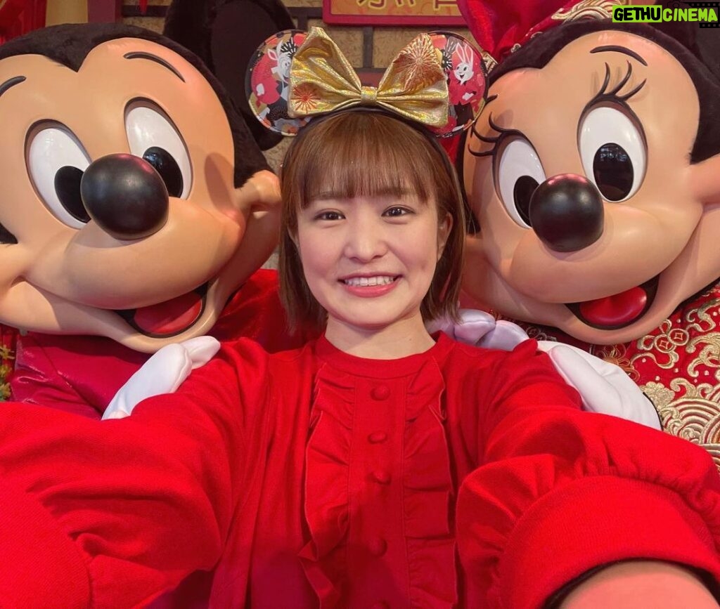 Itô Karin Instagram - . ミッキー！ミニー！(あと私の姉！) お誕生日おめでとう☺🎉 . . #ミッキーマウス #ミッキー #ミニーマウス #ミニー Disneyland Parks