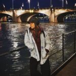Itziar Ituño Instagram - Rin ibaiaren ertzeko ahate biren istorio laburra. (Pequeña historia de dos patos a orillas del rio Rin)